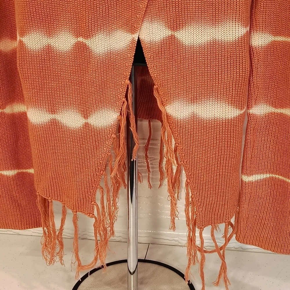 Small  Tie-Dye Pink Striped Split Back Fringe Knit Sweater Boho Fall Winter Cozy - Picture 5 of 10